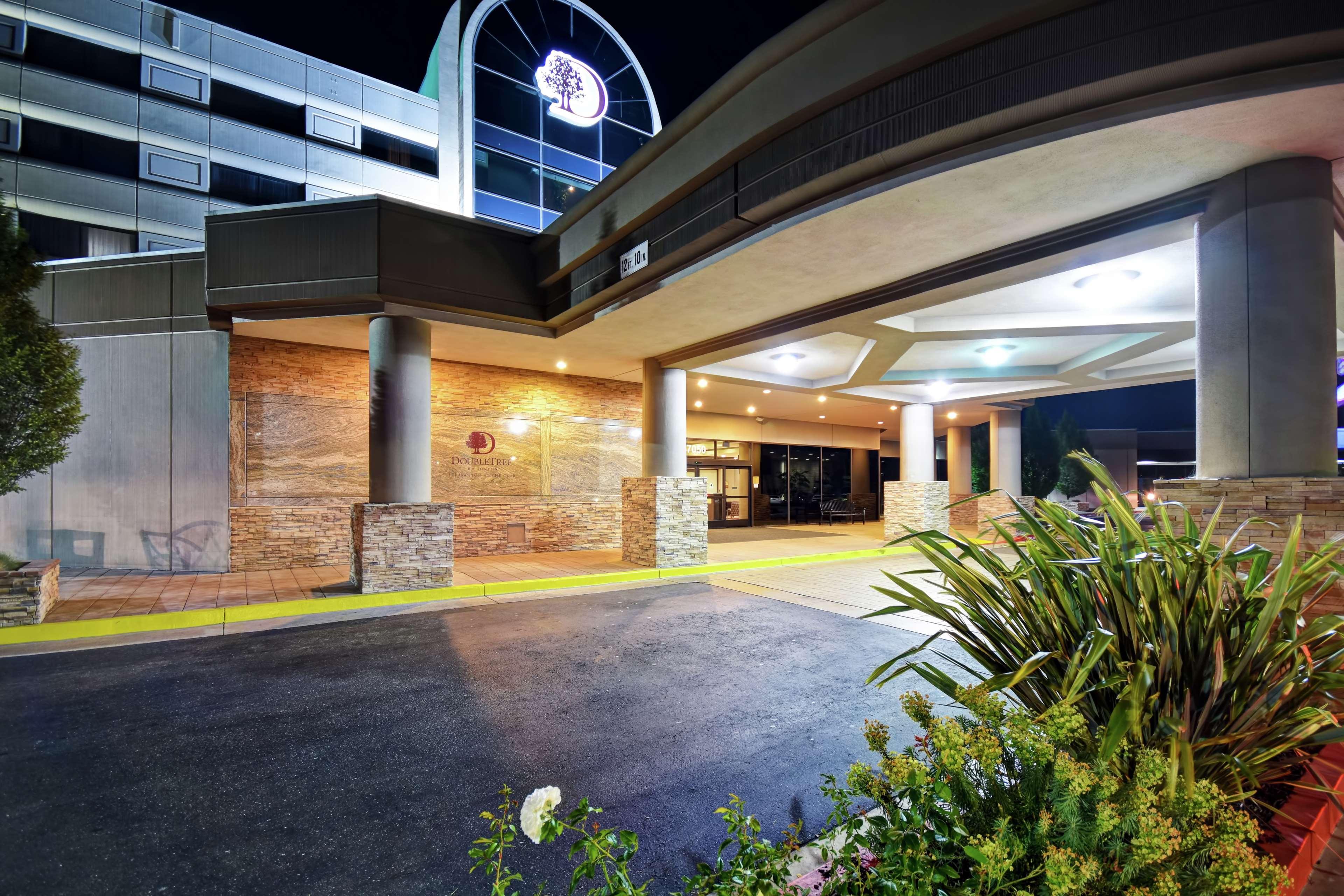 Hotel Doubletree By Hilton Pleasanton At The Club Exteriér fotografie